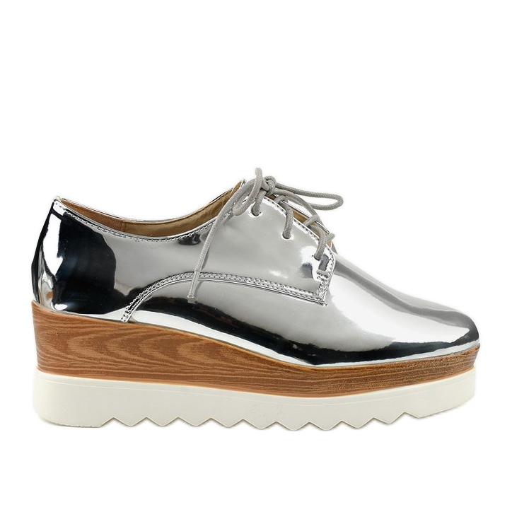 Srebrne półbuty wsuwane z ćwiekami GF-FD9 srebrny