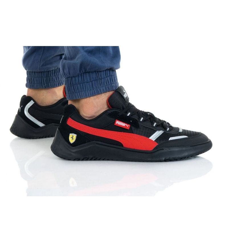 Buty Puma Ferrari Race Dc Future M 306539 01 czarne czerwone