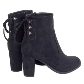 Botki na obcasie klasyczne czarne 6782-1 Black