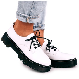 Damskie Klasyczne Półbuty Oxfordy Na Platformie S.Barski HX62 Białe czarne