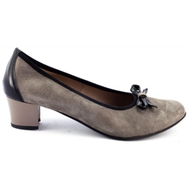 Maxoni Czółenka damskie na słupku 1634 brązowe