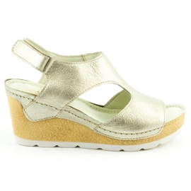 Dolce Pietro Sandały na koturnie 0888 złote platyna złoty