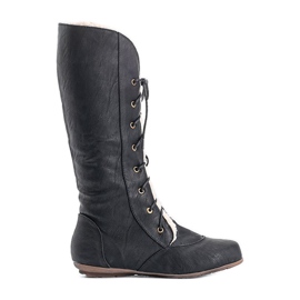 Czarne ocieplane kozaki płaskie 3011-31