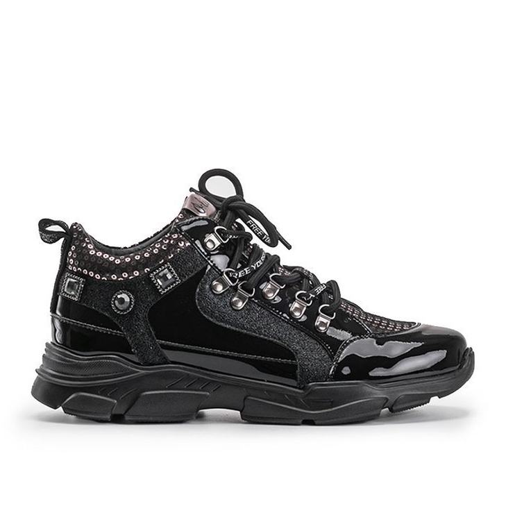 Czarne sneakersy na koturnie Giovanna