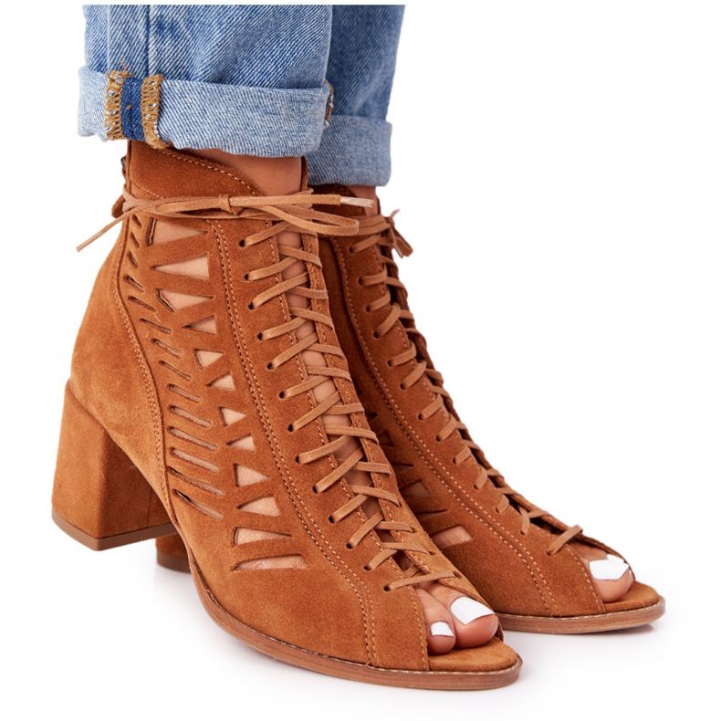 Zamszowe Ażurowe Botki Maciejka Rude 04040-29 brązowe