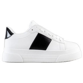 SHELOVET Trampki Z Eko Skóry Na Platformie białe