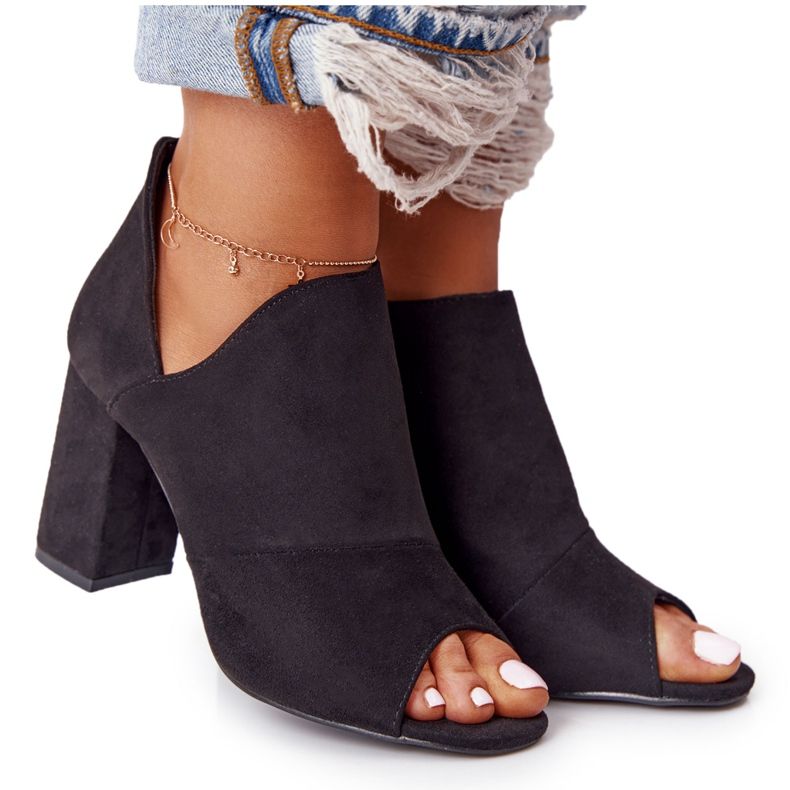 Wiosenne Zamszowe Botki Na Słupku Vinceza 21-17095 Czarne