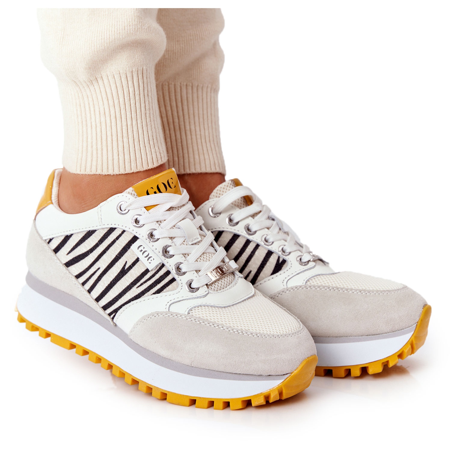 Skórzane Sportowe Buty Na Platformie GOE HH2N4001 Biało-Żółte białe szare