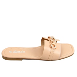Klapki z ozdobnym łańcuchem beżowe 35-230 Beige beżowy