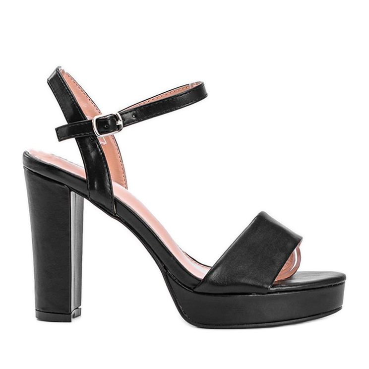 Czarne sandały na słupku Cripsy