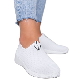 Białe sneakersy sportowe Do it
