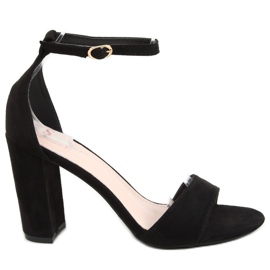 Sandałki na słupku czarne TU132P Black