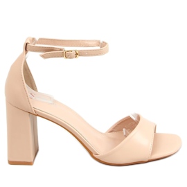 Sandałki na kwadratowym obcasie licowe beżowe TU173P-PU Beige Pu beżowy