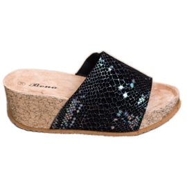 Bona Czarne Klapki Na Koturnie