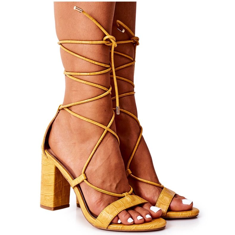 PS1 Wiązane Sandały Na Słupku Żółte Catwalk