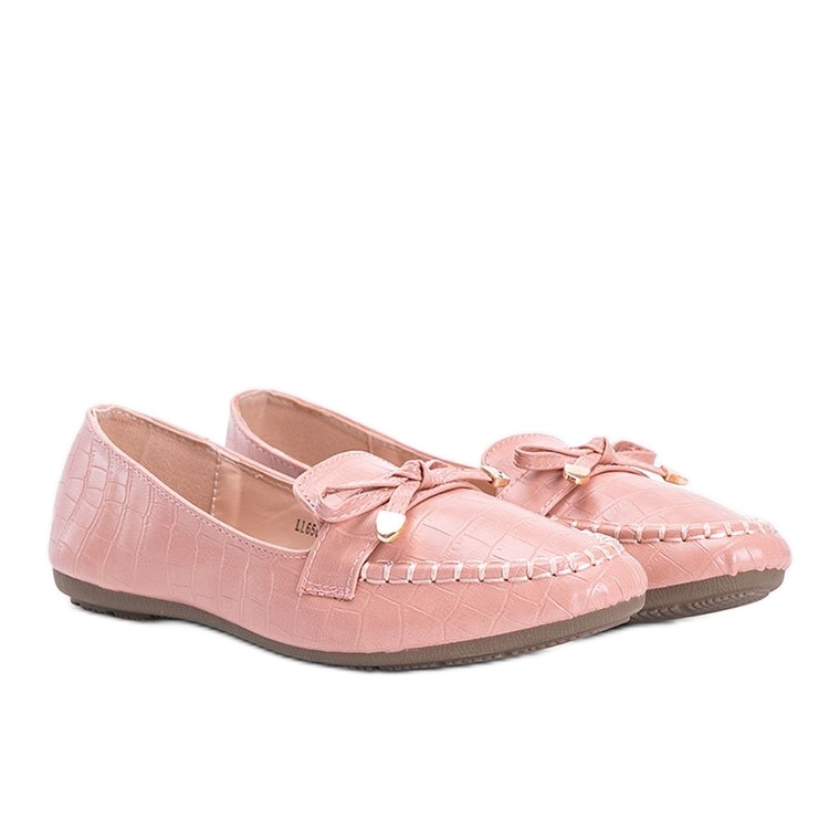 Różowe mokasyny w motywie skóry krokodyla Miriam