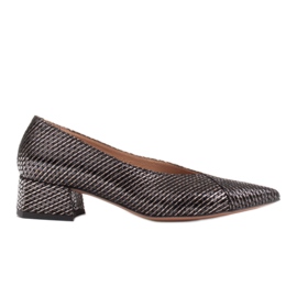 Marco Shoes Czółenka czarne z niespotykanej skóry w prążki