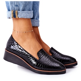 Lakierowane Półbuty Na Koturnie Vinceza 10675 Czarne