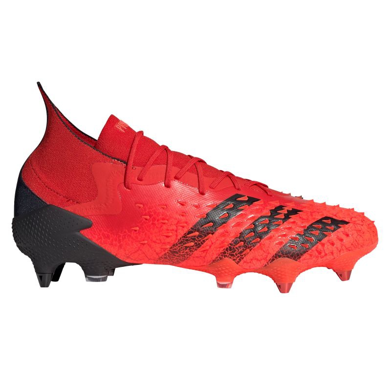 Buty piłkarskie adidas Predator Freak.1 Sg M FY6269 czerwony,czarny czerwone