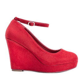 Czerwone czółenka na koturnie Marni