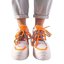 Biało pomarańczowe sneakersy z podwójnym wiązaniem One Chance białe