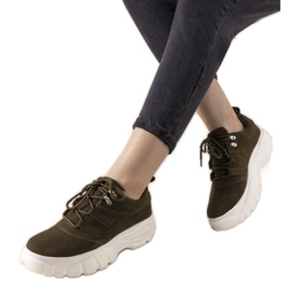 Zielone sneakersy sportowe na wysokiej podeszwie Justika