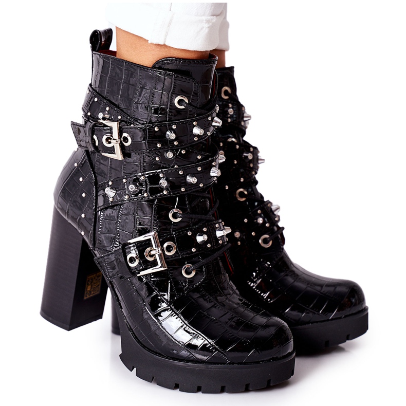 BM Botki Na Słupku Czarne Lakierowane Krokodyl Wombridge