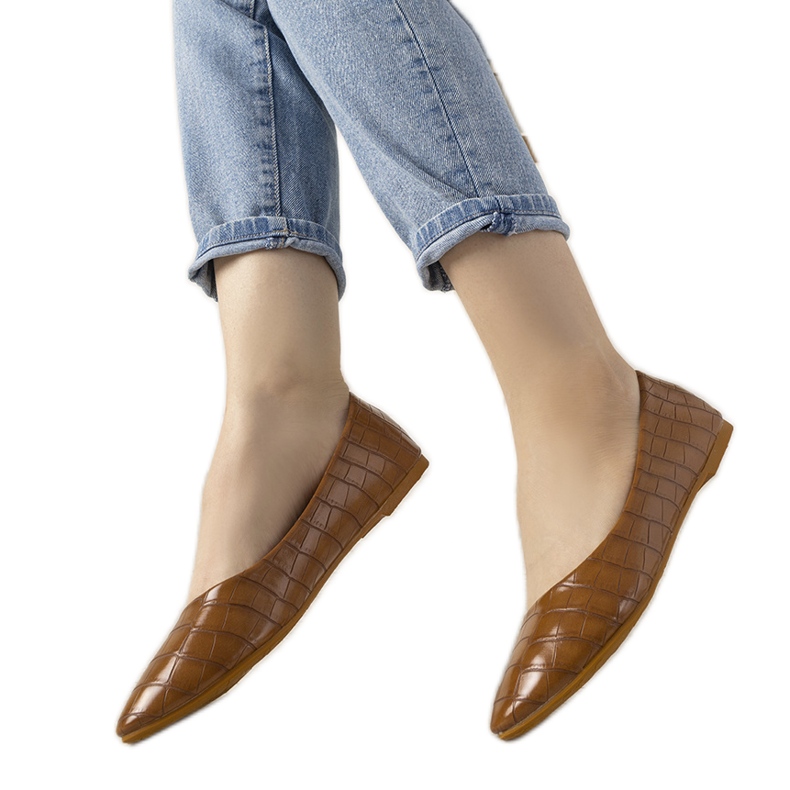 BM Camelowe baleriny w motywie skóry krokodyla Camilia brązowe