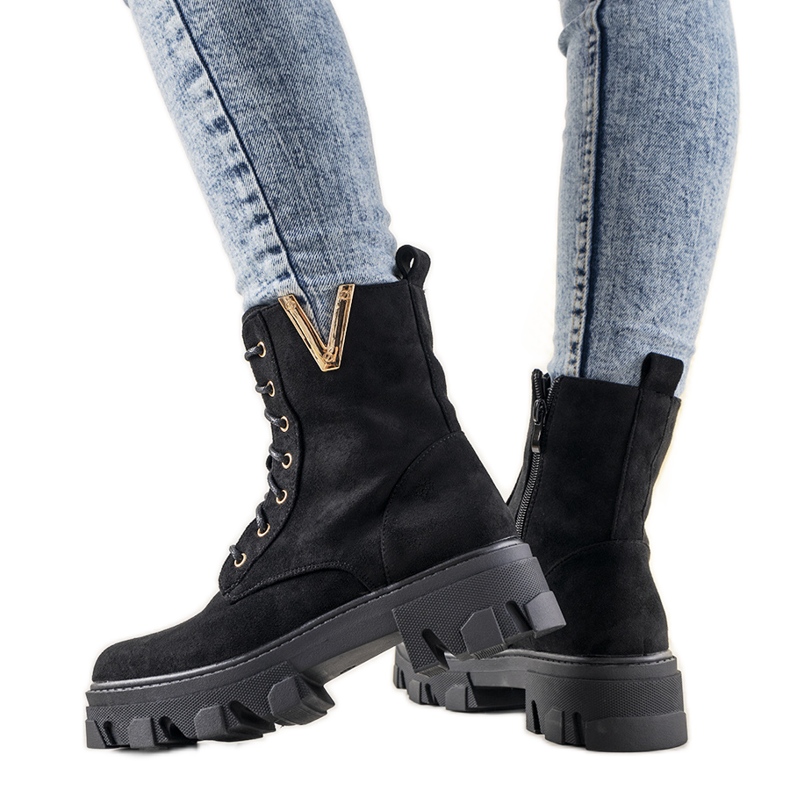 Czarne botki na wysokiej podeszwie Rudes