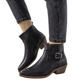 Czarne botki sztybletki z klamrą Monroy