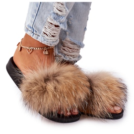 Klapki z Naturalnym Futerkiem Camel Elsa 747 brązowe