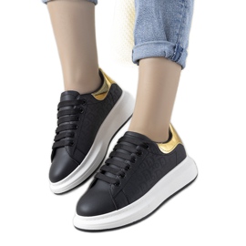 Czarne sneakresy w modne wzory Valeria