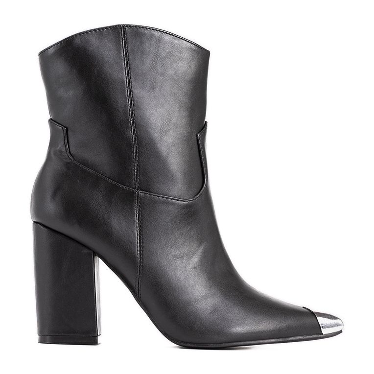 Czarne botki typu kowbojki Breton