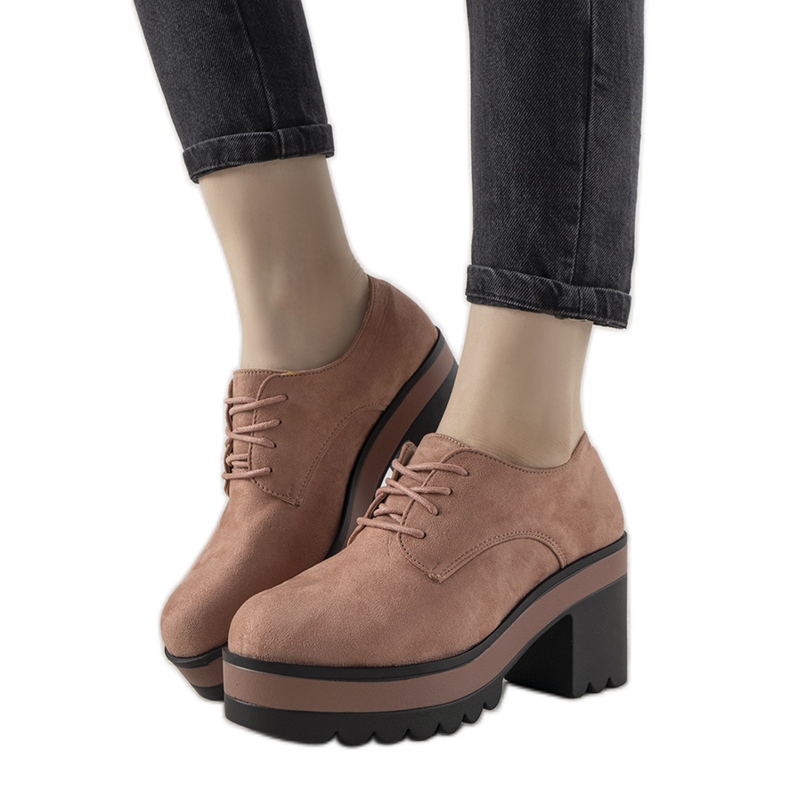 Różowe botki w stylu półbutów na słupku Cecina