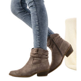 Brązowe botki damskie typu kowbojki Taup