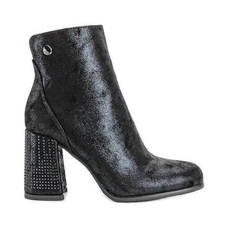 Czarne botki na słupku Zodiac