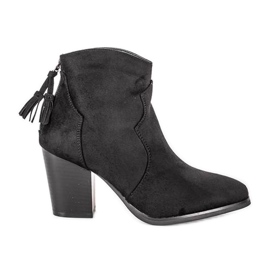 Czarne kowbojki na słupku Abigail