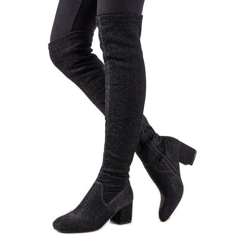 Czarne błyszczące kozaki za kolano Uta srebrny