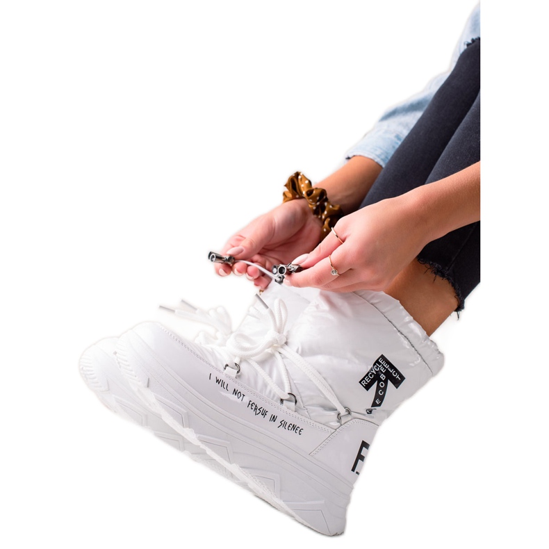 Polyskujące Śniegowce VINCEZA białe