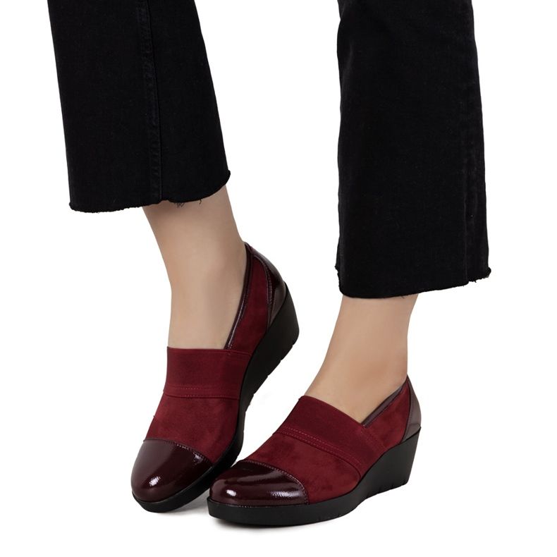 Bordowe półbuty na koturnie Lirienne czerwone