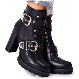 Botki Na Słupku Z Klamrą Czarne Flaris