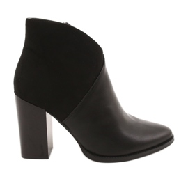 Botki na słupku Czarne Filippo DBT1575/21 BK
