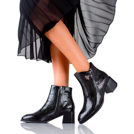 Filippo Stylowe Botki Z Ociepleniem czarne