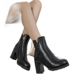 Czarne botki ocieplane na słupku Karen