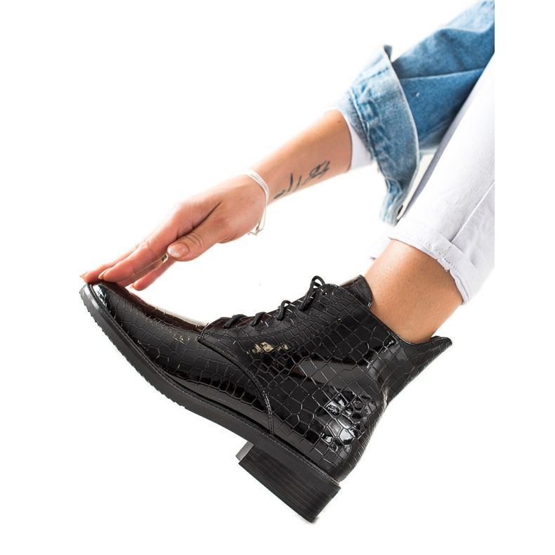 TRENDI Stylowe Botki Ze Wzorem czarne