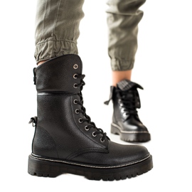 TRENDI Botki z wywijaną cholewką czarne