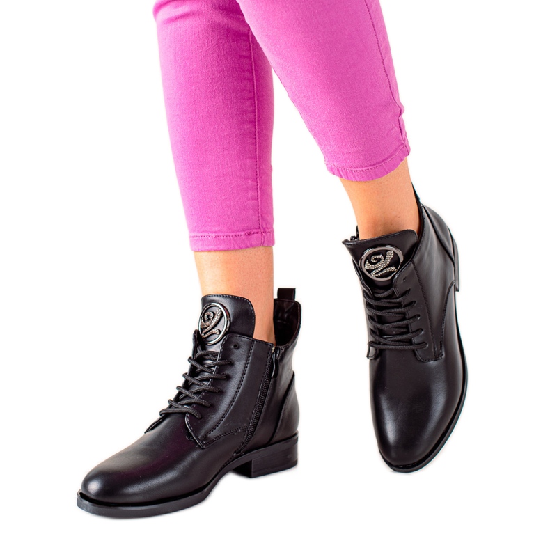 Camo Ocieplane Botki Z Ozdobą czarne