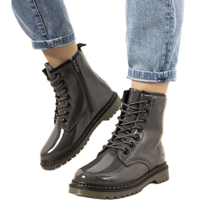 Grafitowe trapery ocieplane damskie Doiron czarne