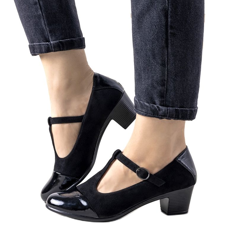 Czarne czółenka na słupku z lakierowanym noskiem Dessert