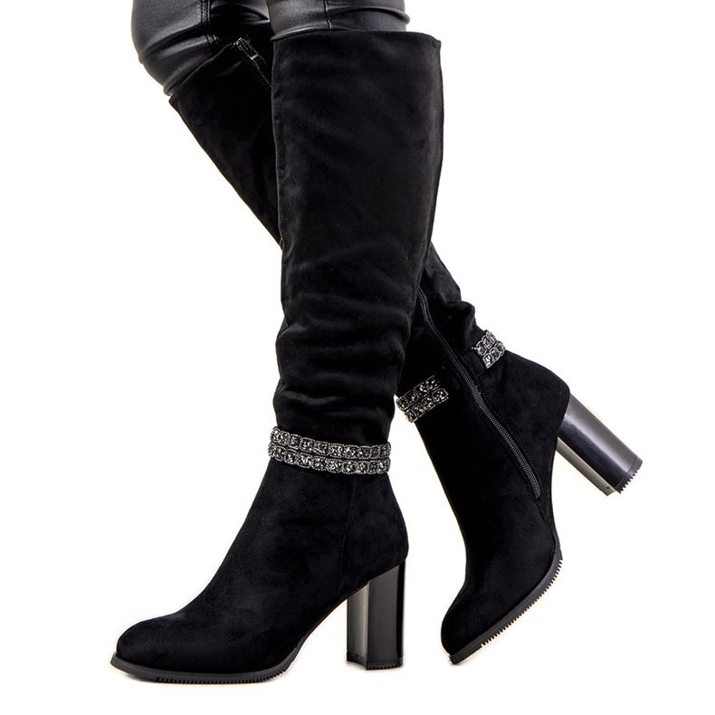 Czarne kozaki na słupku ocieplane Alexis